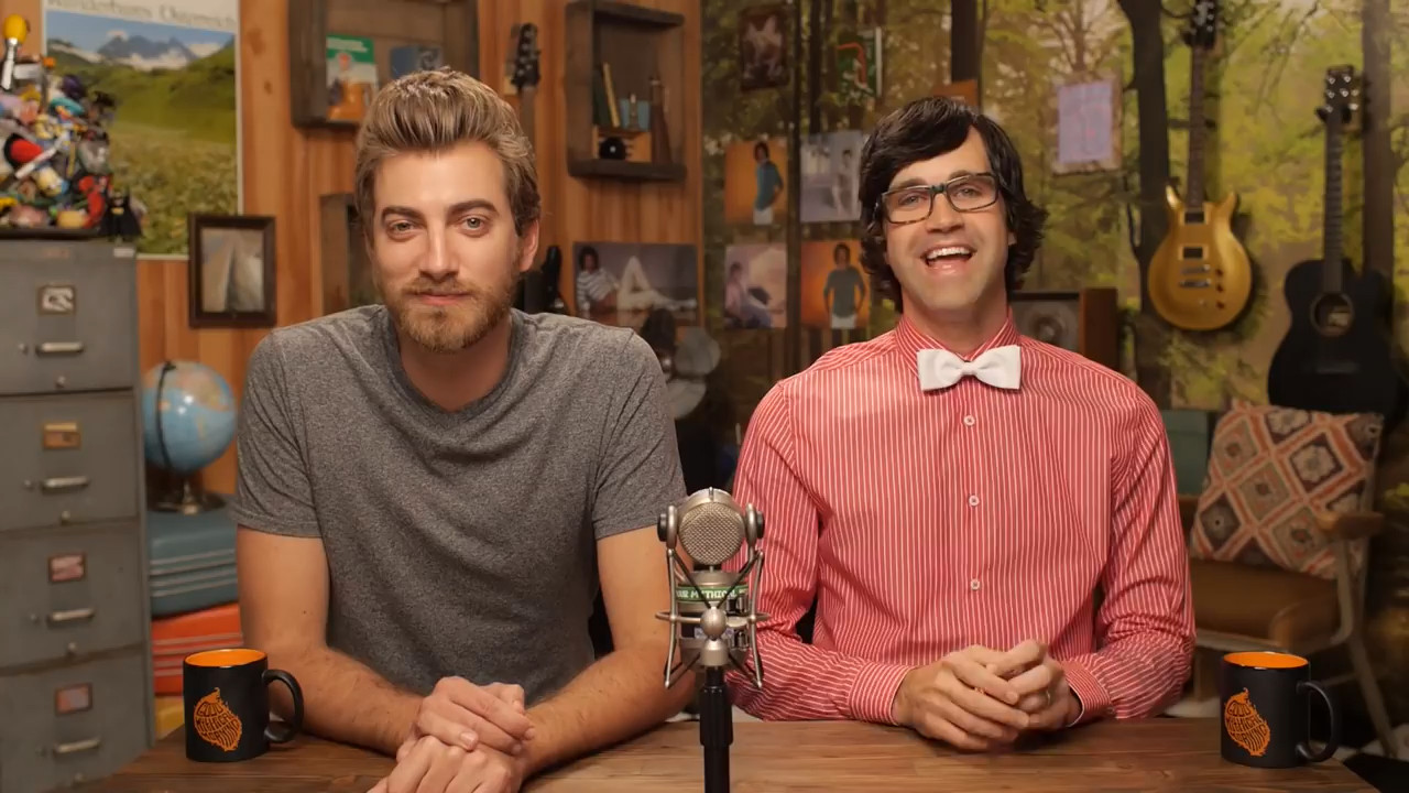 GMM 344: 6 Weirdest Christmas Traditions on Earth