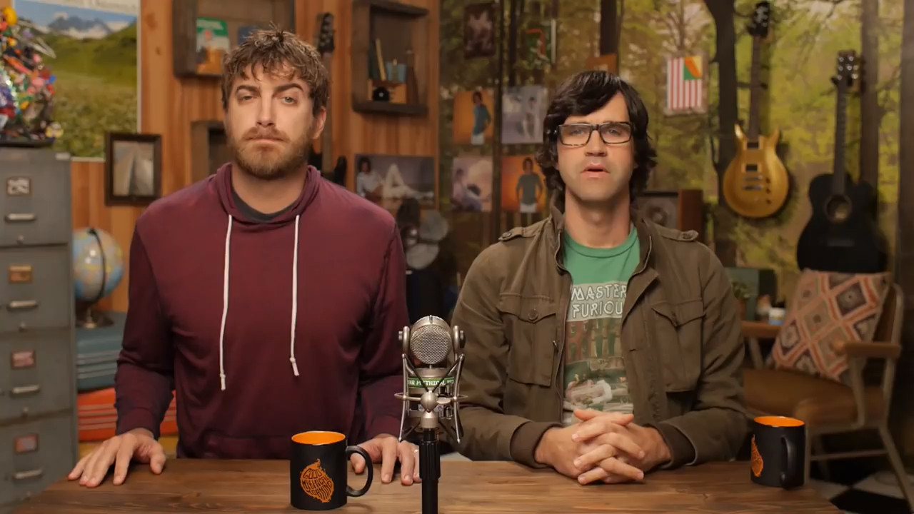 GMM 347: Wrapping a Cat for Christmas