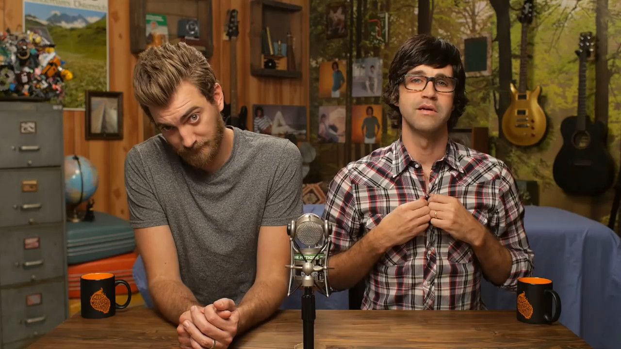GMM 353: Rhett & Link Get Waxed