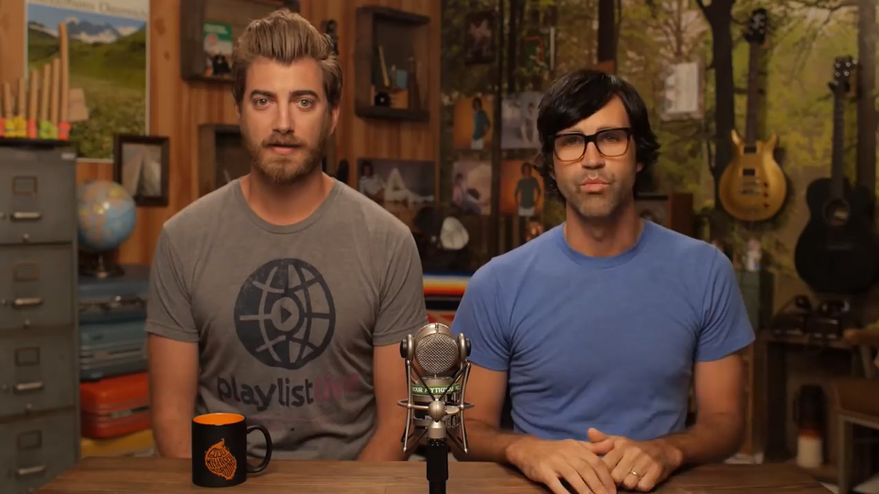 GMM 488: The Clothes-Off Game