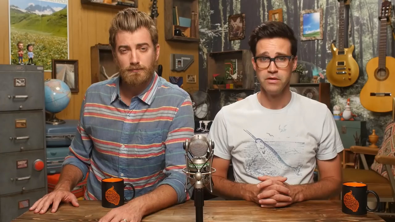 GMM 947: Makeup Contouring Challenge