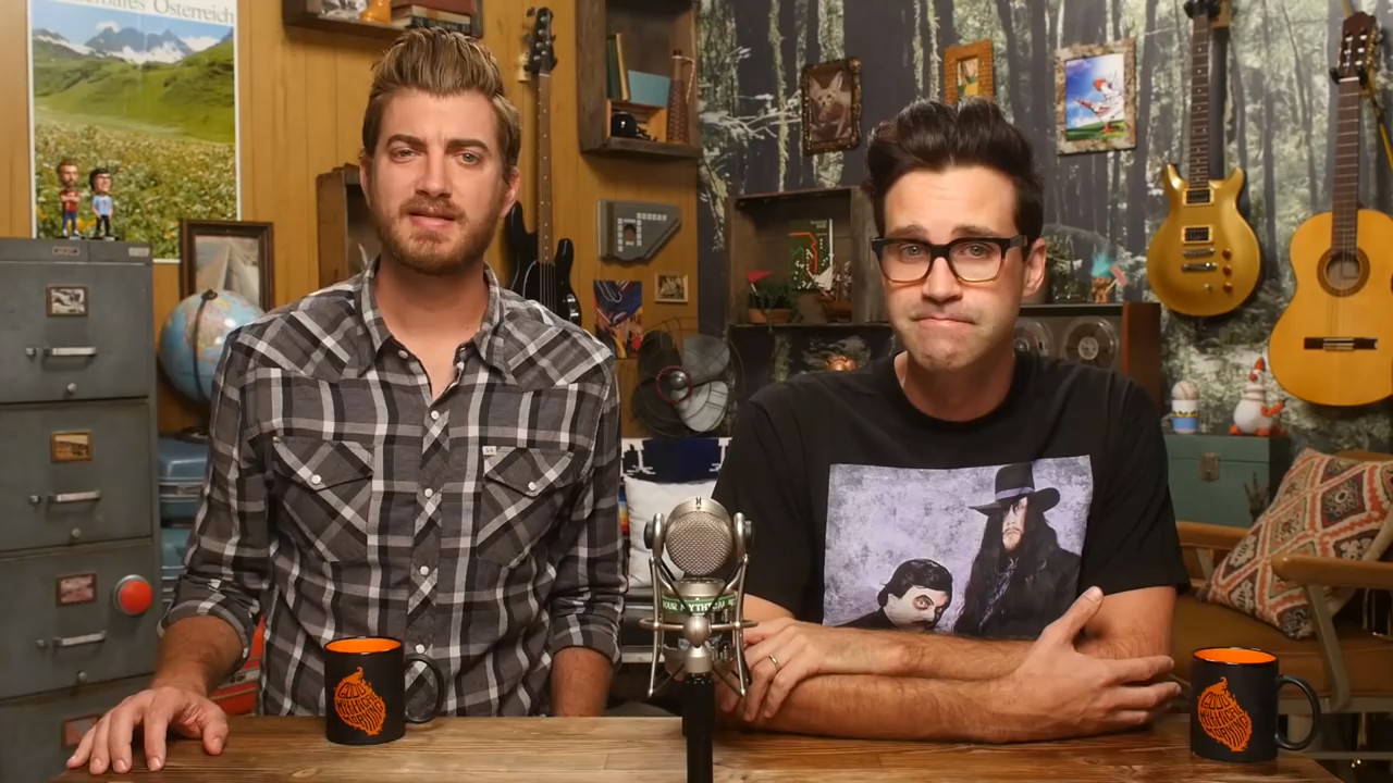 GMM 975: Craziest Scents Smell Test