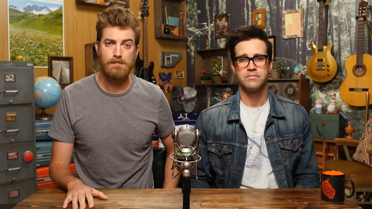 GMM 1067: Craziest Airbnb On Earth