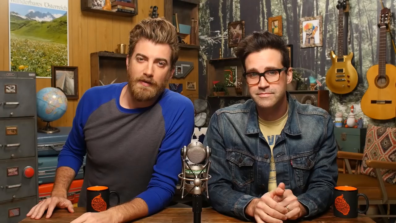GMM 1079: Is “Live Chilling” the Future of Friendship?