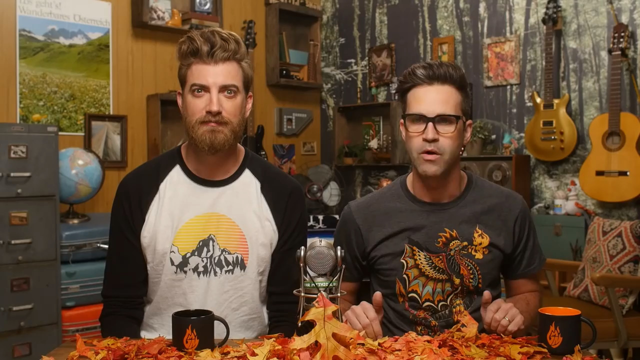 GMM 1198: What’s In My Leaf Pile? (GAME)