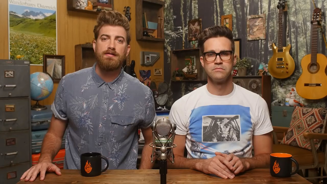 GMM 1207: Which Gift Is More Ridiculously Expensive?