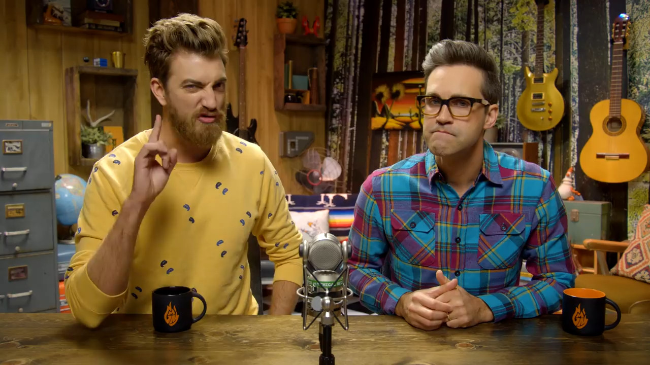 GMM 1240.4: Dogs Opening Gifts | Teach Your Old Dog A New Trick