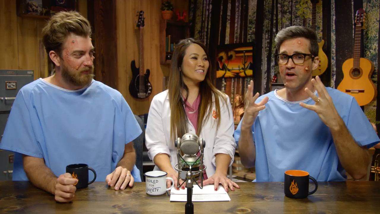 GMM 1257.3: How Will This Pimple Pop? (GAME) ft. Dr. Pimple Popper