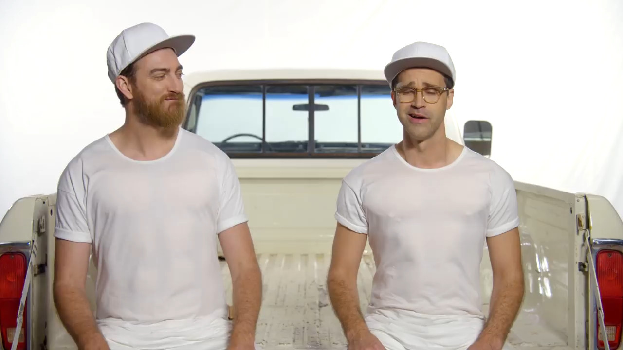 GMM 1325.2: Sam Hunt’s “Body Like A Back Road” Predictive Text Song