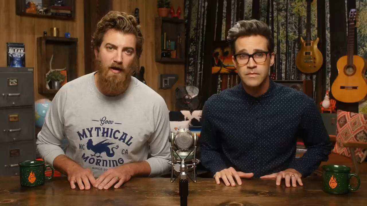 GMM 1642: Chewy Crunchy Food vs. Crunchy Chewy Food Taste Test