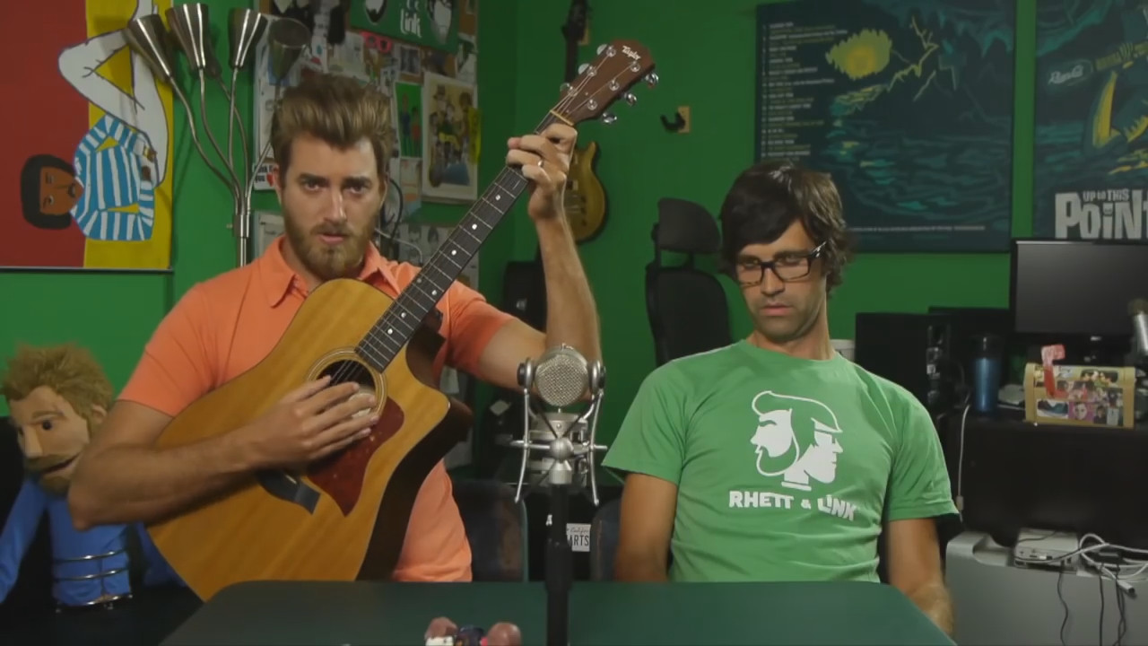 GMM 178: Puppet-Eating Dinosaurs