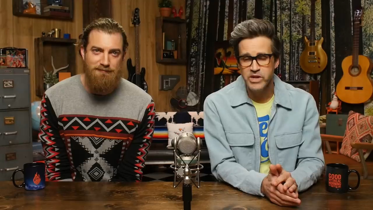 GMM 1906: We Try EVERY Buffalo Wild Wings Flavor