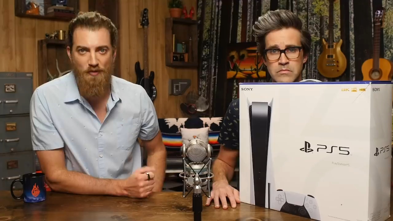 GMM 1938: Leaving Things In A Volcano For A Month (Experiment)