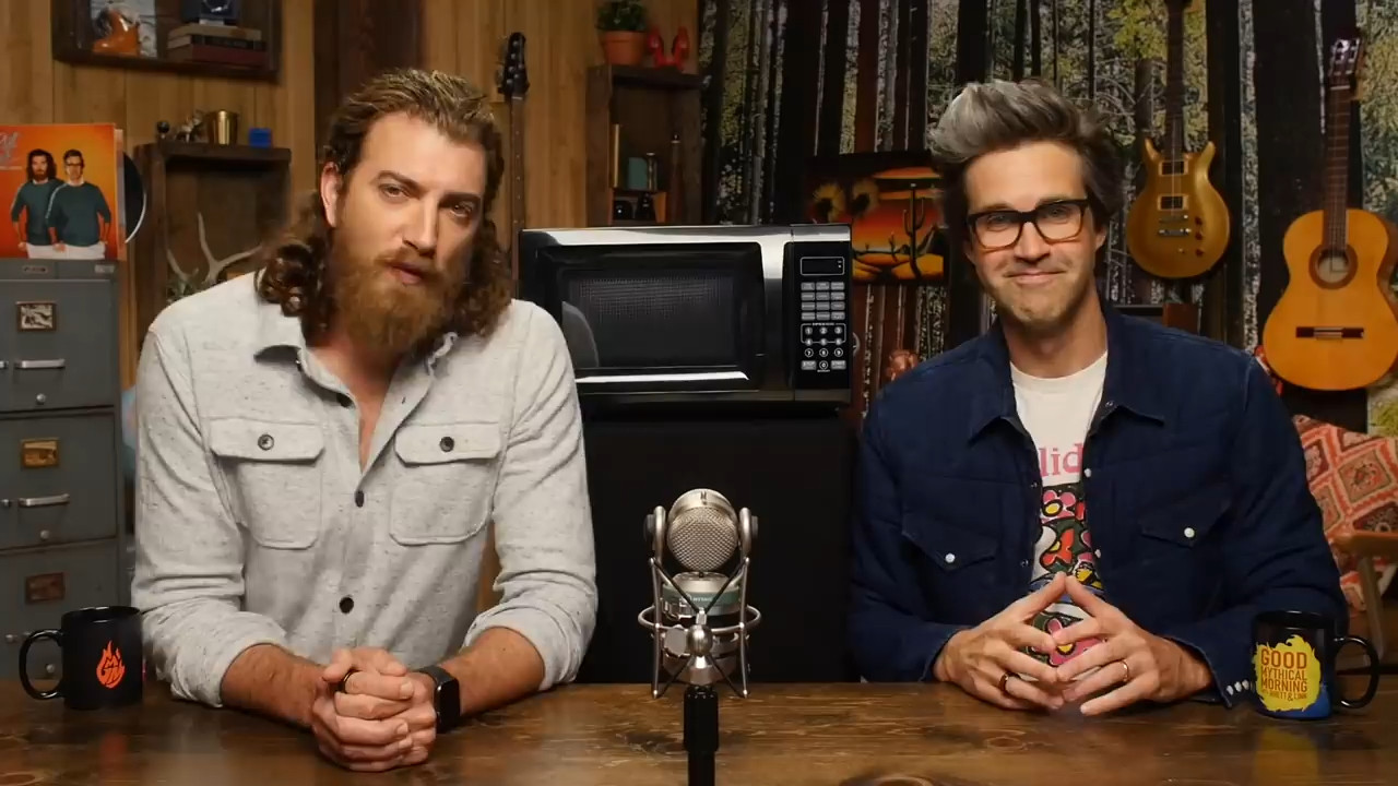 GMM 1941: Microwaving Things 100 Times (Experiment)
