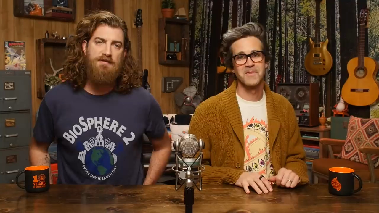 GMM 2132: Ranking Weirdest Bathroom Habits