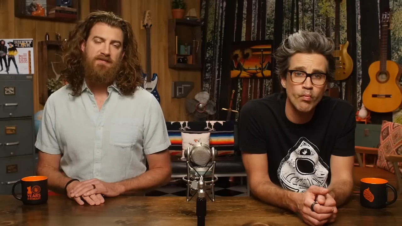 GMM 2190: We Throw Things Off The Roof (Game)