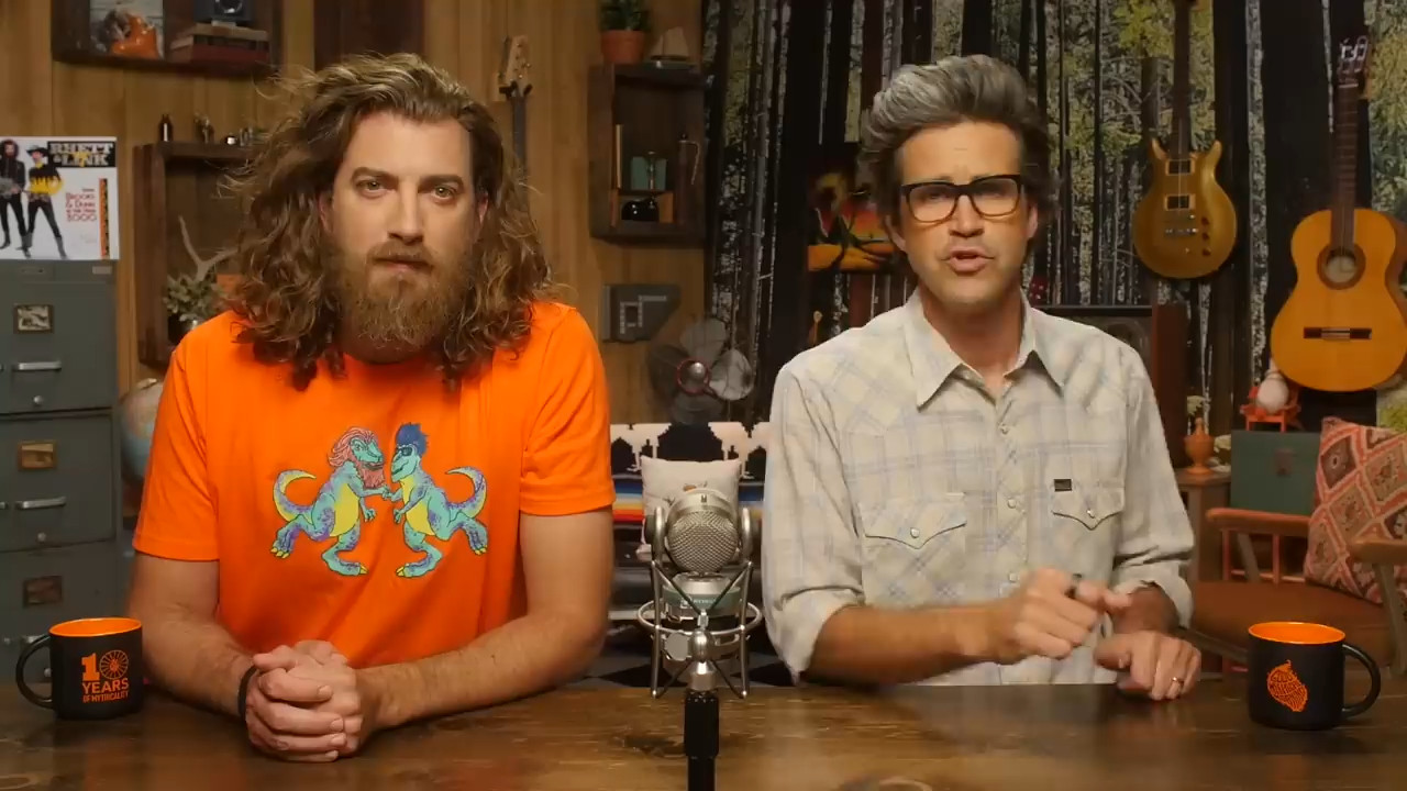 GMM 2203: Chipotle vs Qdoba Taste Test | FOOD FEUDS