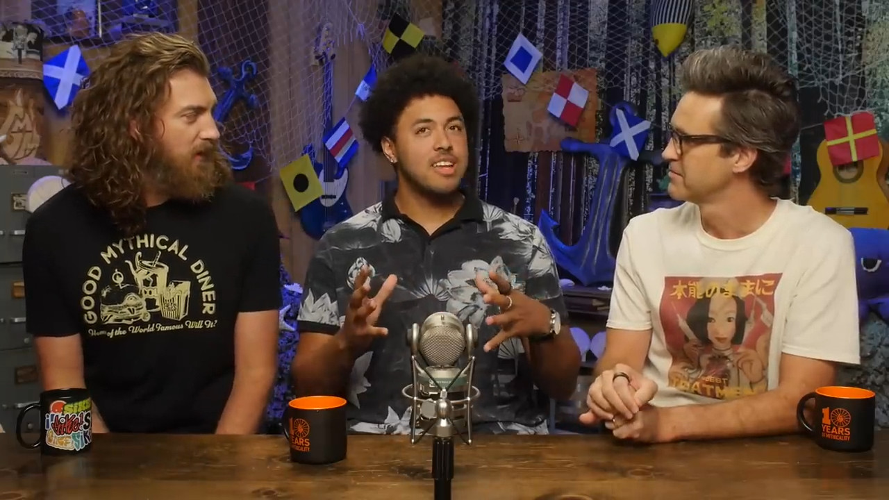 GMM 2224: Reacting To Crazy Smart Home Hacks