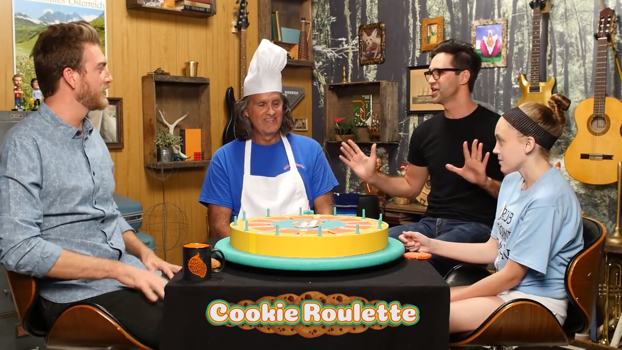 GMMore 1026: Eating Weird Cookies Ft. Link’s Dad