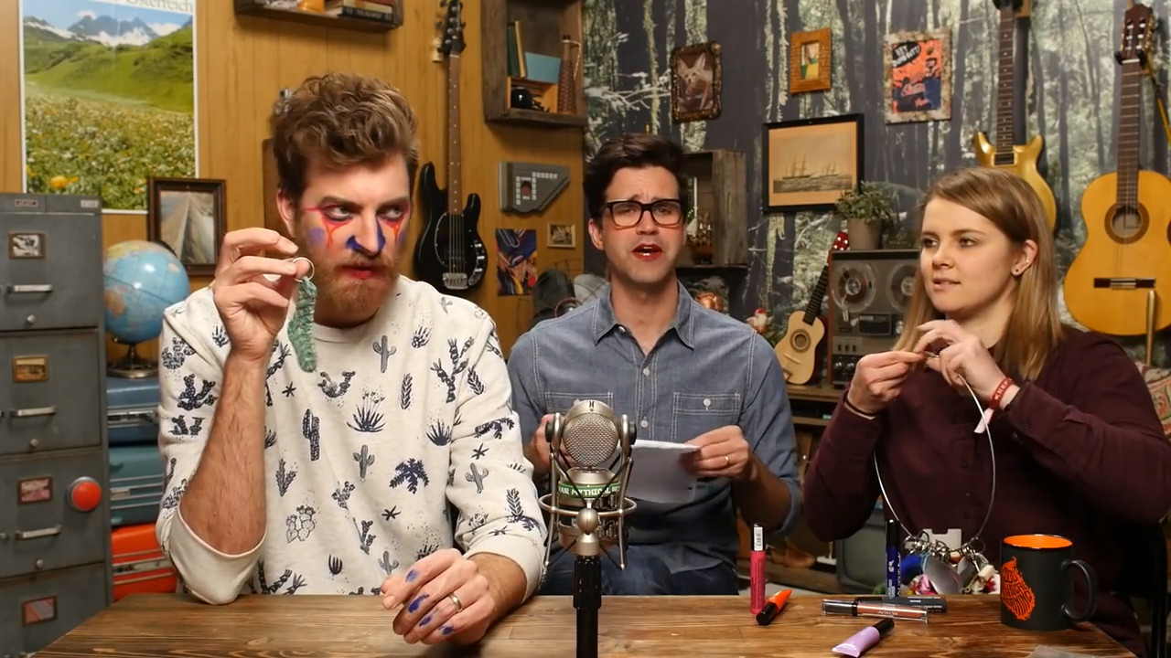 GMMore 1065: Full Face Lipstick Challenge