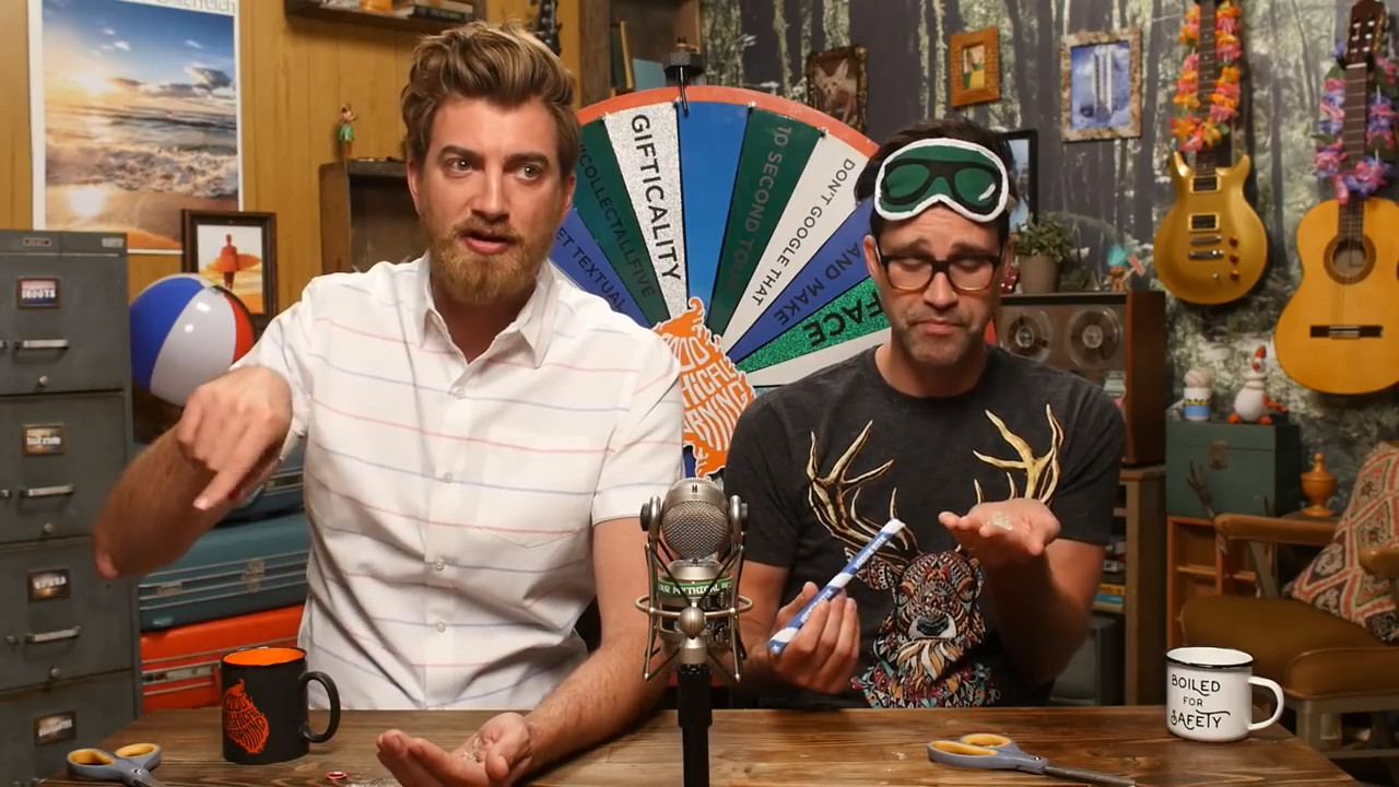 GMMore 1147: Pizza Pixie Stick Taste Test