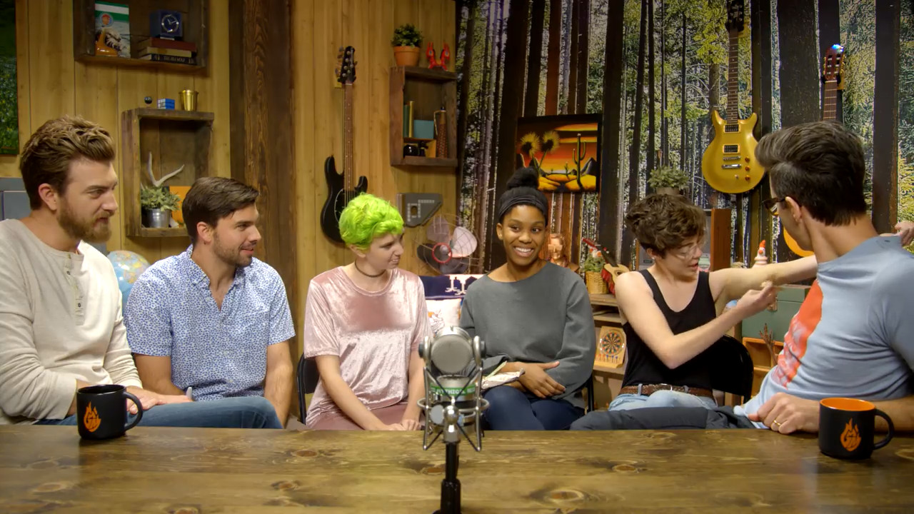 GMMore 1232: Tattoo Makeup Cover Ups Game