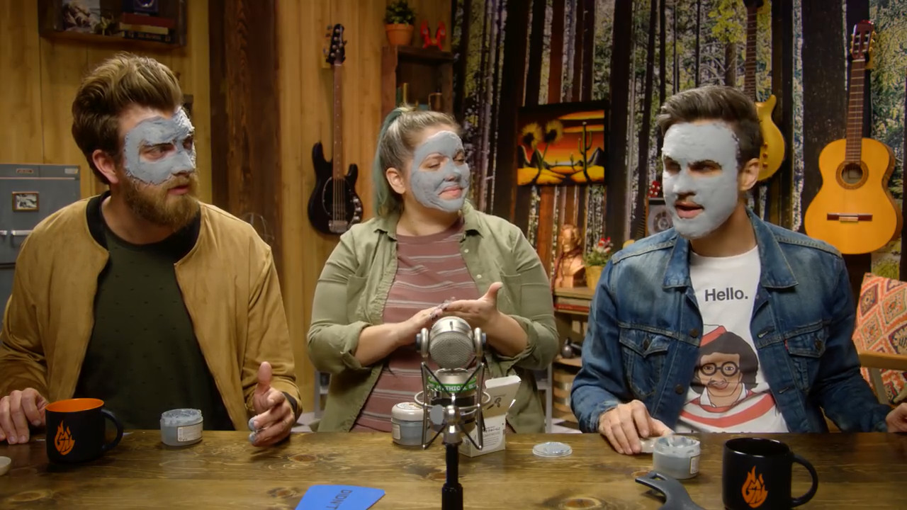 GMMore 1272: We Try Bubble Face Masks