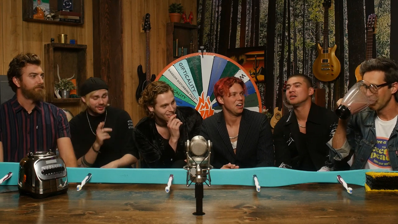 GMMore 1591: 6 Person Toothbrush Challenge Ft. 5SOS