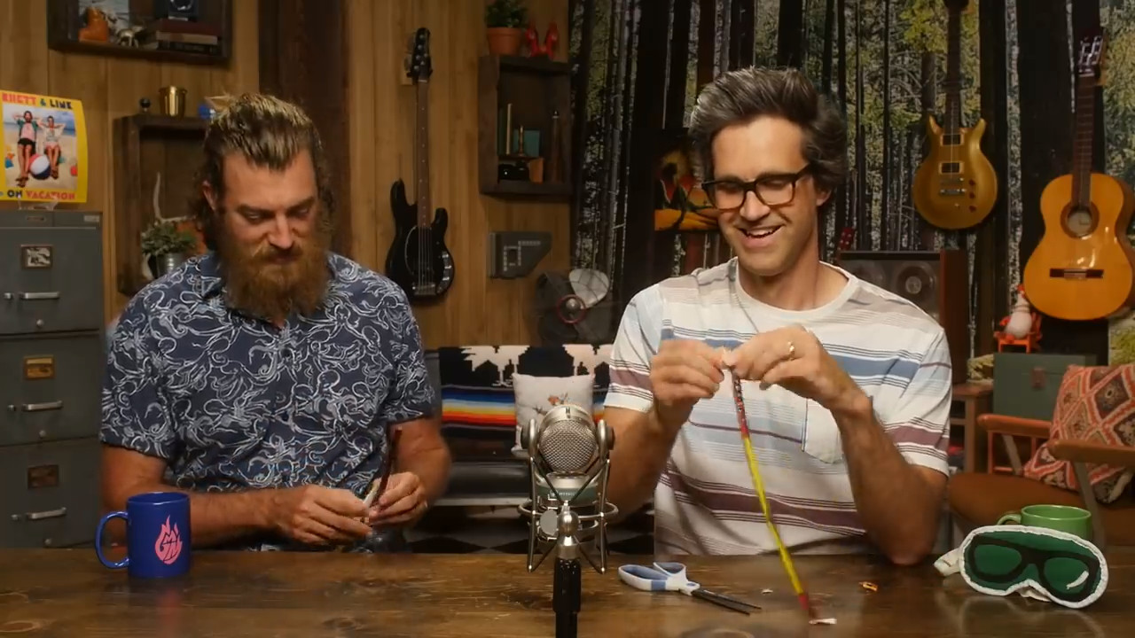 GMMore 1757: Touch My Body (With A Slim Jim) Challenge