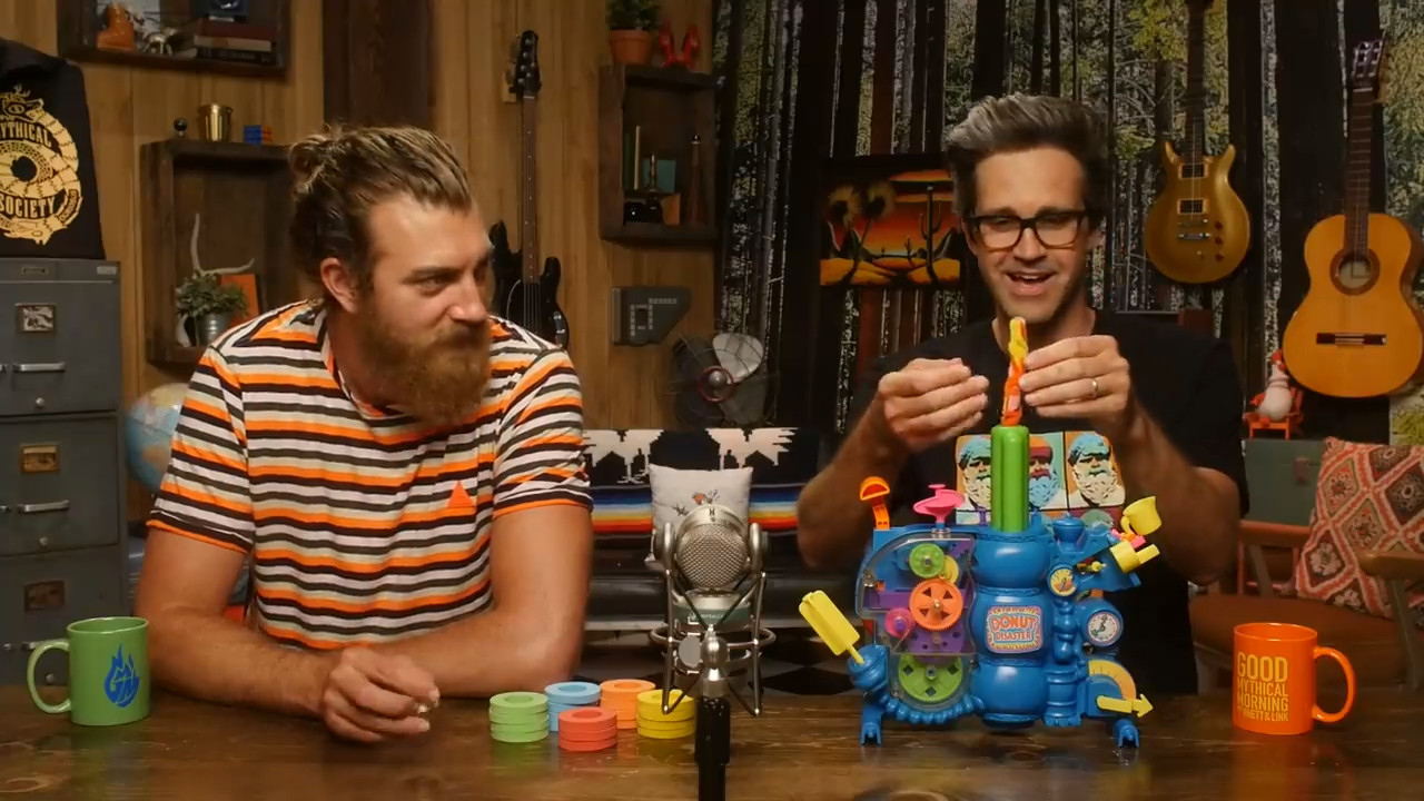 GMMore 1774: We Play Donut Disaster