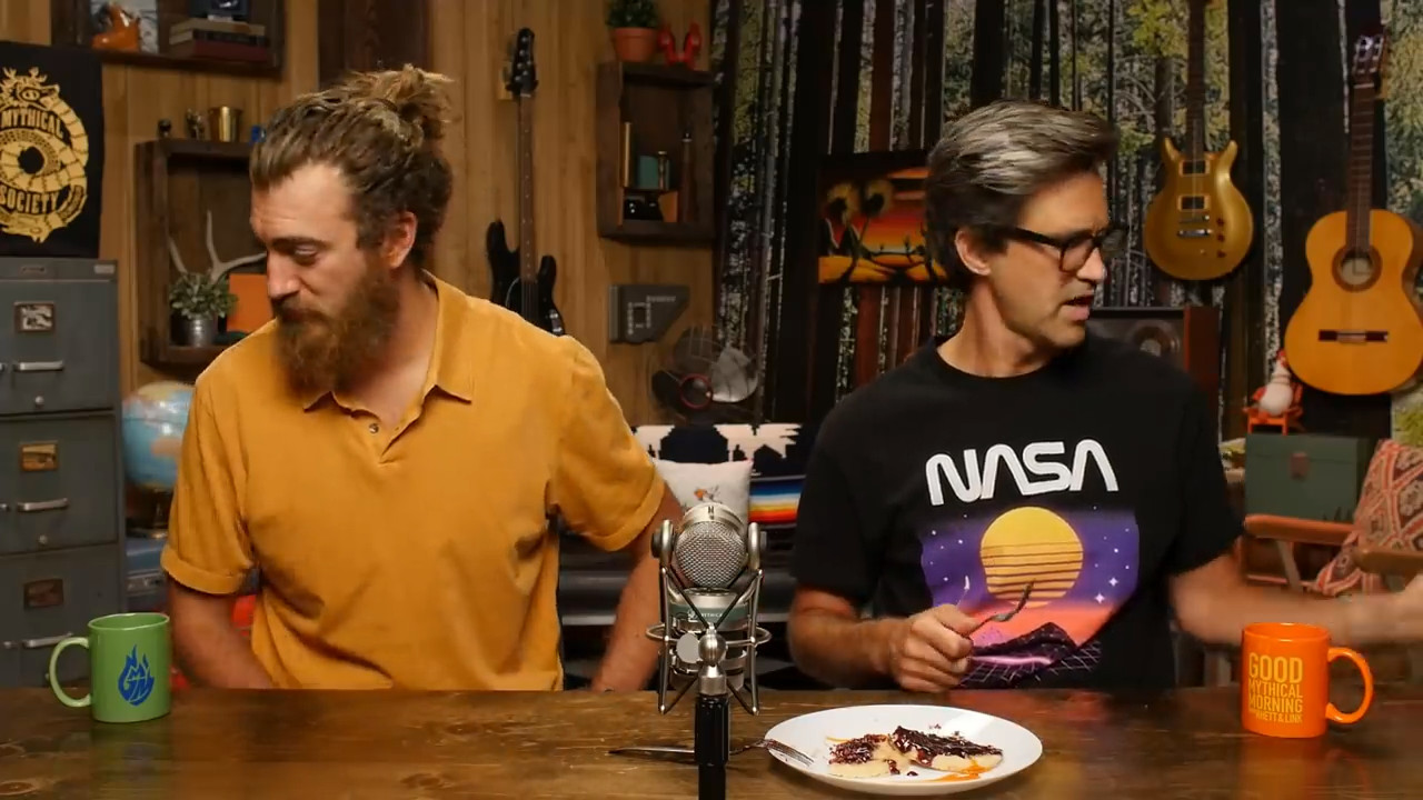 GMMore 1816: Weird Waffle Toppings Taste Test