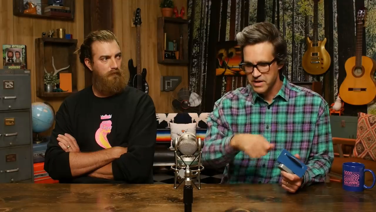 GMMore 1827: Ranking Weird Pizza Cutters