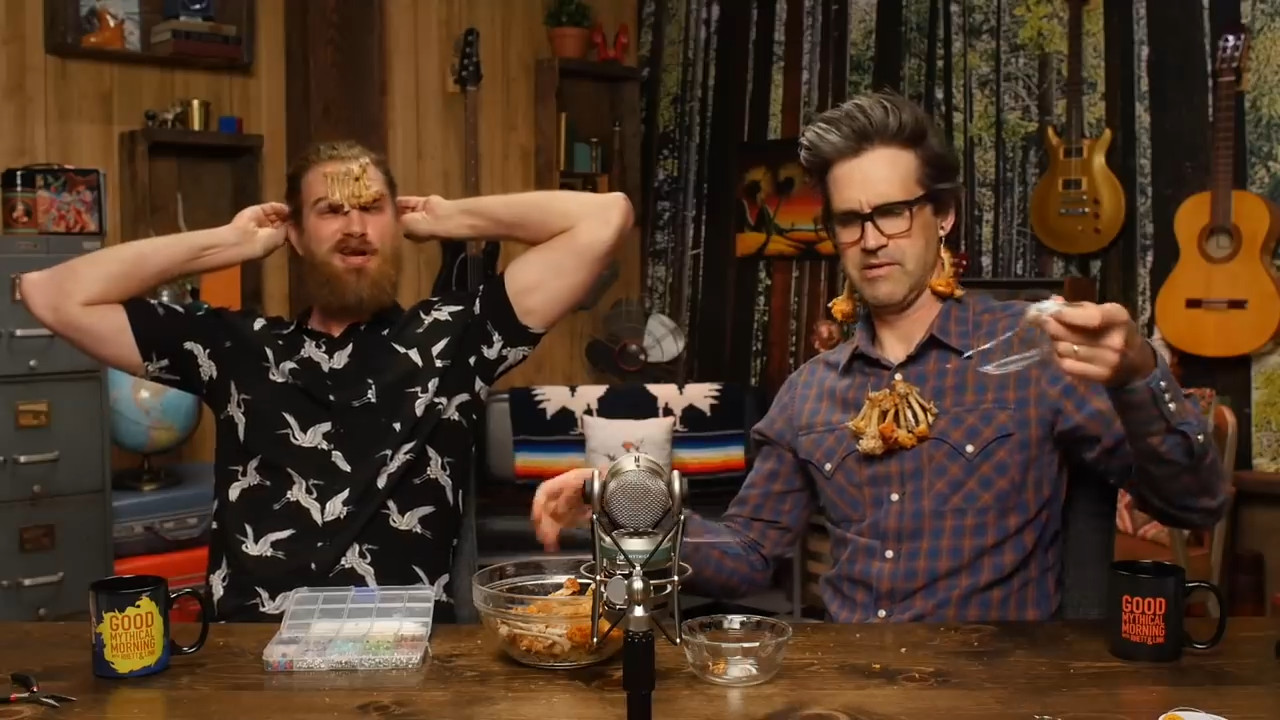 GMMore 1922: Making Jewelry With Chicken Wing Bones