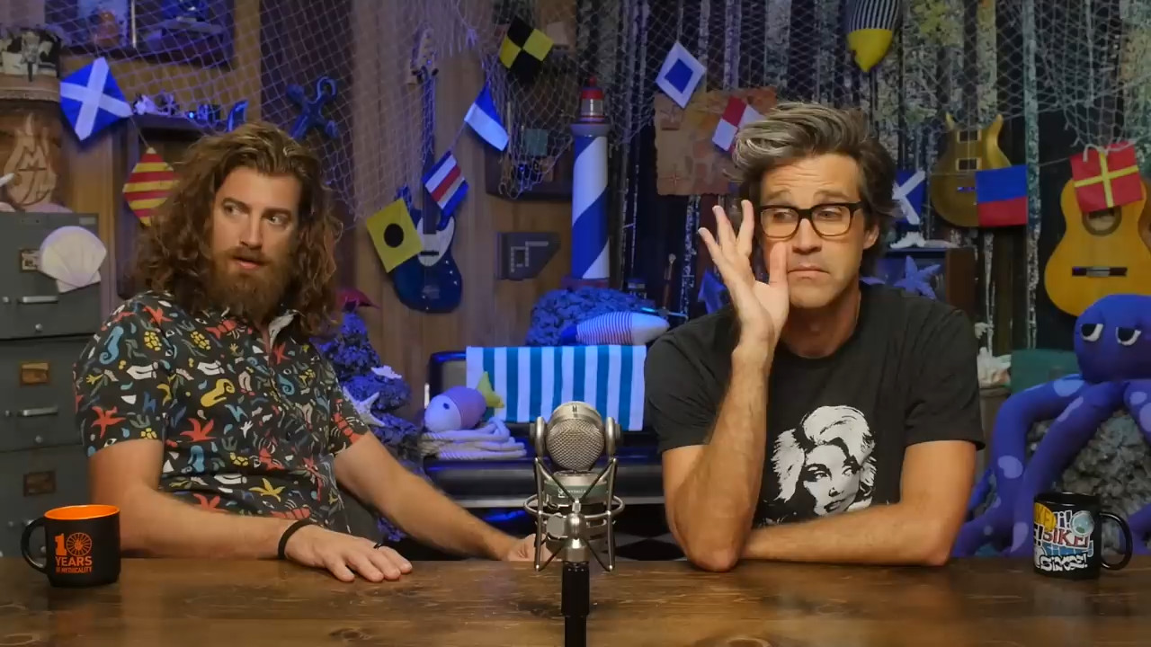 GMMore 2214: We Invent New Phone Apps