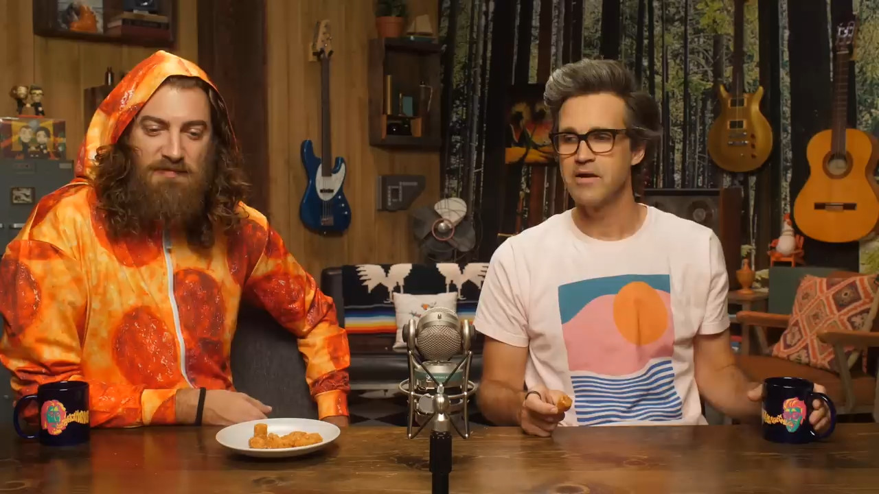 GMMore 2252: Should This Be Eaten In One Bite Or Two?