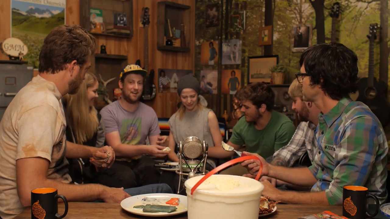GMMore 493: Eating Weird Ice Cream Sandwiches