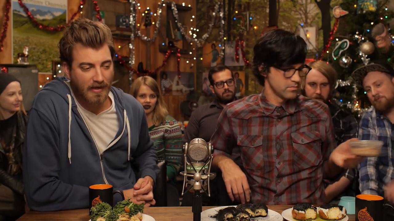 GMMore 596: Eating Weird Donuts with the Crew