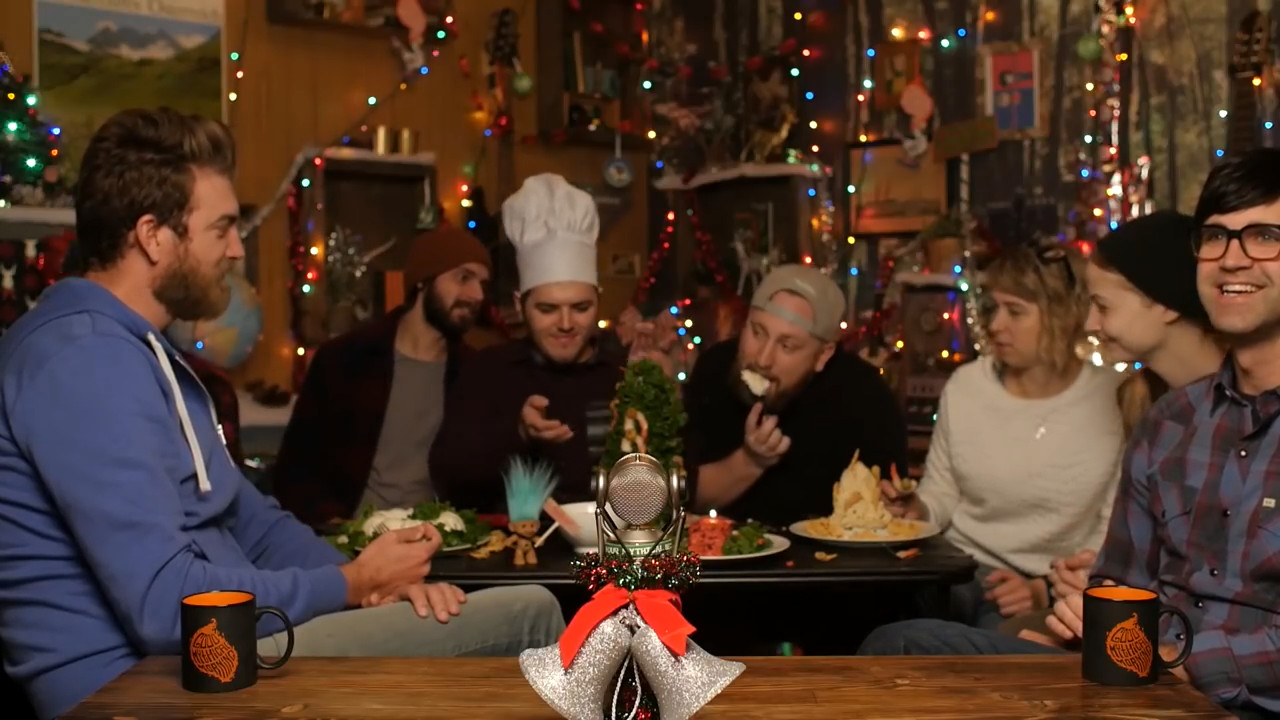 GMMore 828: Eating the Shrimpmas Tree with the Crew