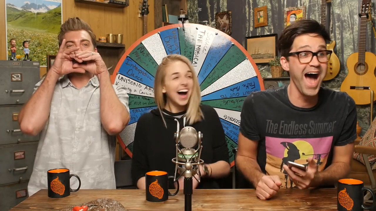 GMMore 859: JennXPenn’s Text Message Breakup