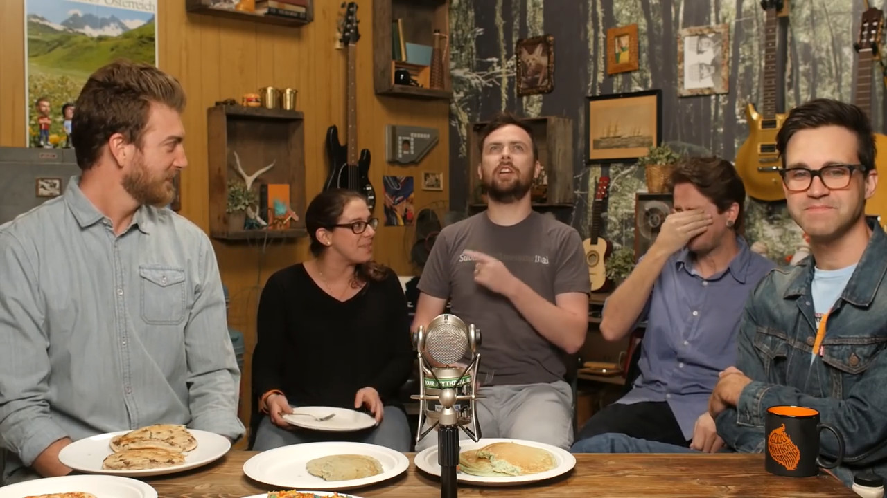 GMMore 889: Weird Pancake Taste Test: The Mythical Crew