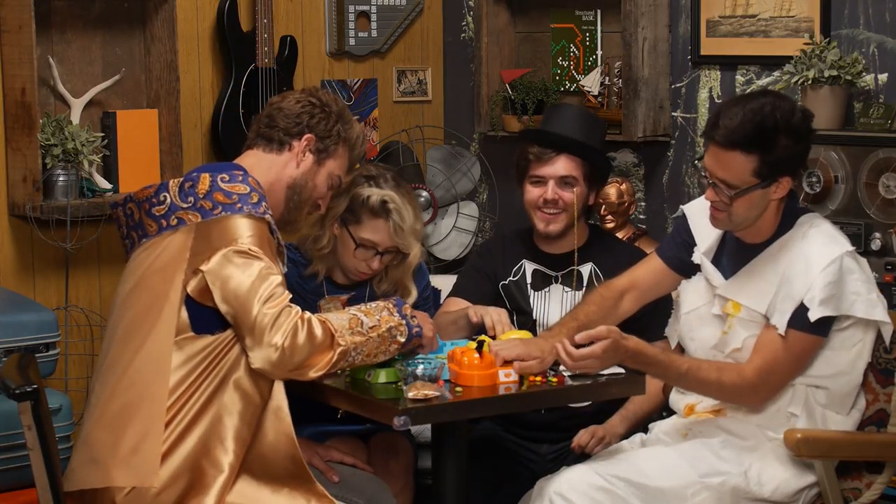 GMMore 952: Playing Hungry Hungry Hippos Board Game!