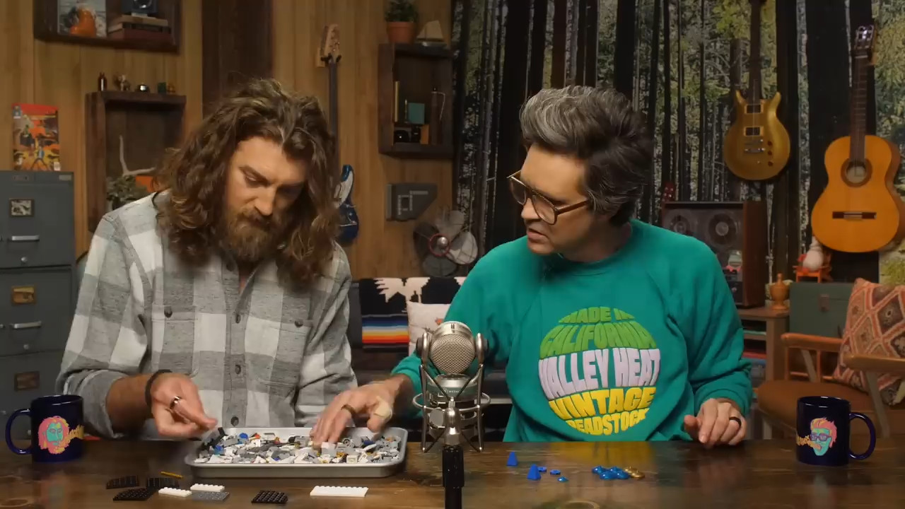 GMMore 2335: Can We Guess What Lego Set This Is?