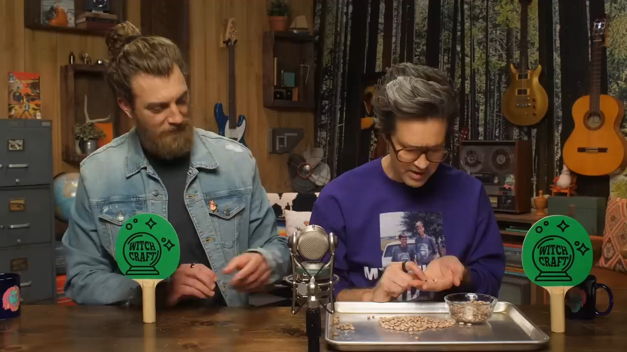 GMMore 2352: Is This Fortune Telling Method Real?