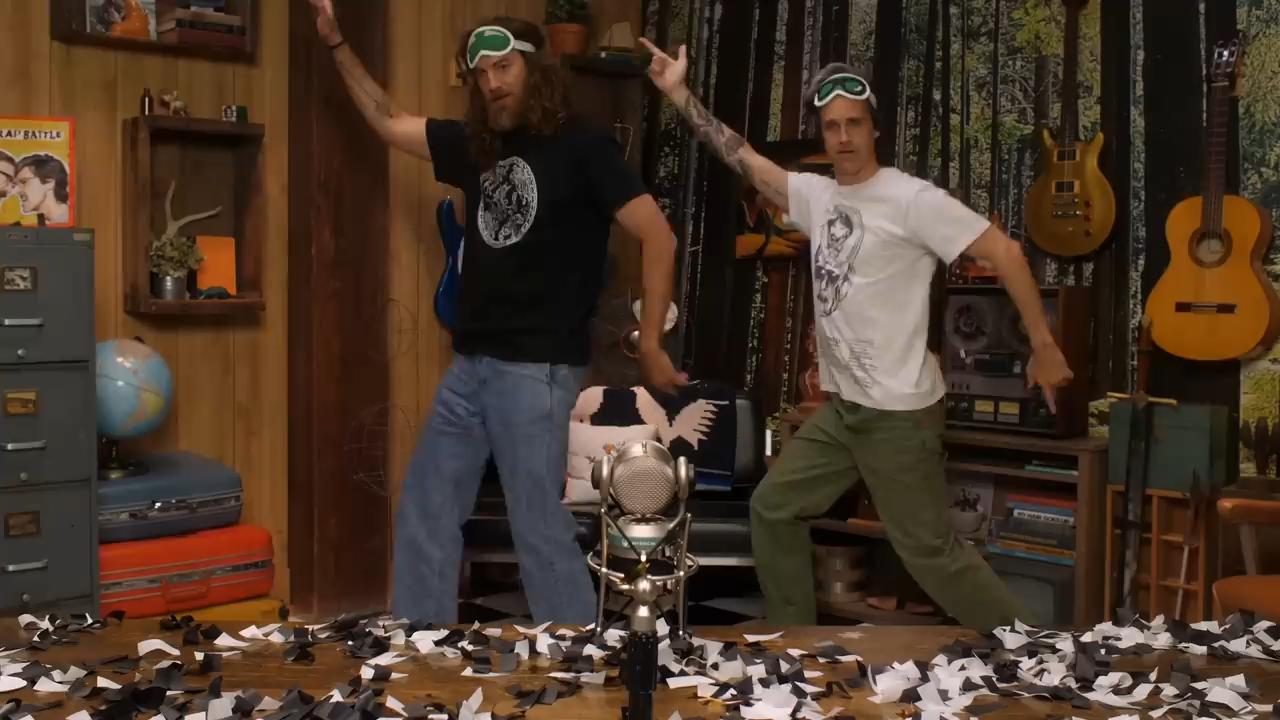 GMMore 2633: Blindfolded Dance Challenge