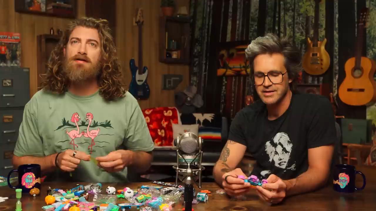 GMMore 2674: Reacting To Weird Baby Names