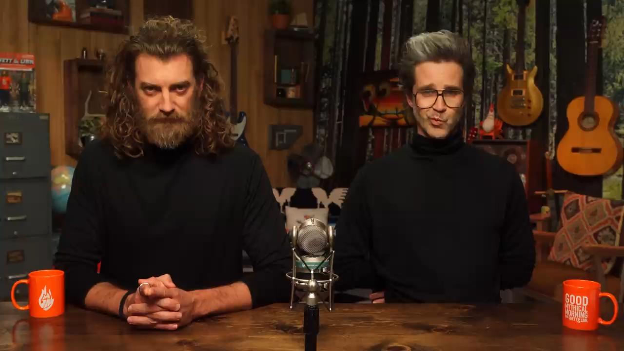 GMM 2732: We Tried EVERY Black Food