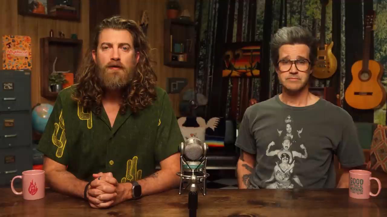 GMM 2837: Sonic Vs. Checker’s (Rally’s) | Food Feuds
