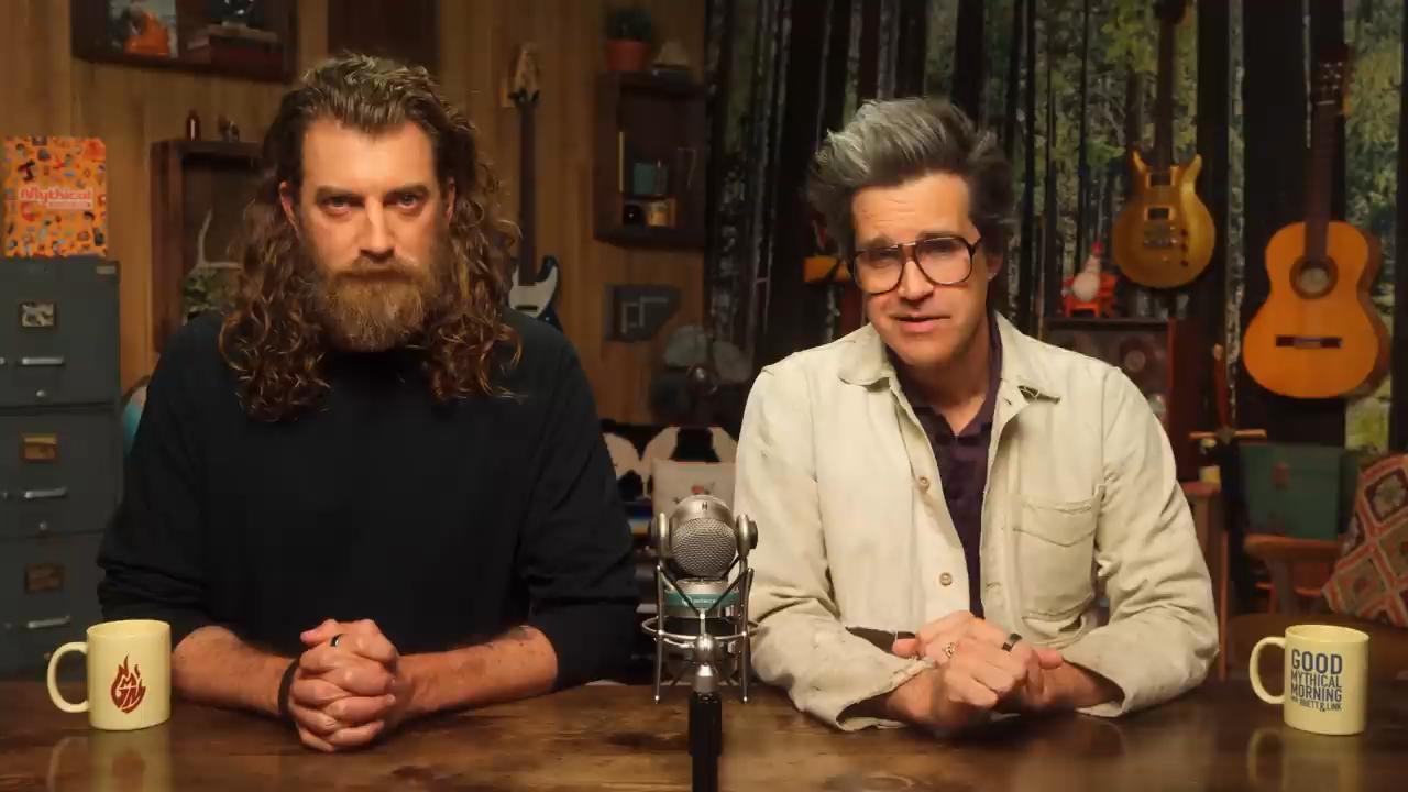 GMM 2846: Craziest Stadium Foods in America Taste Test