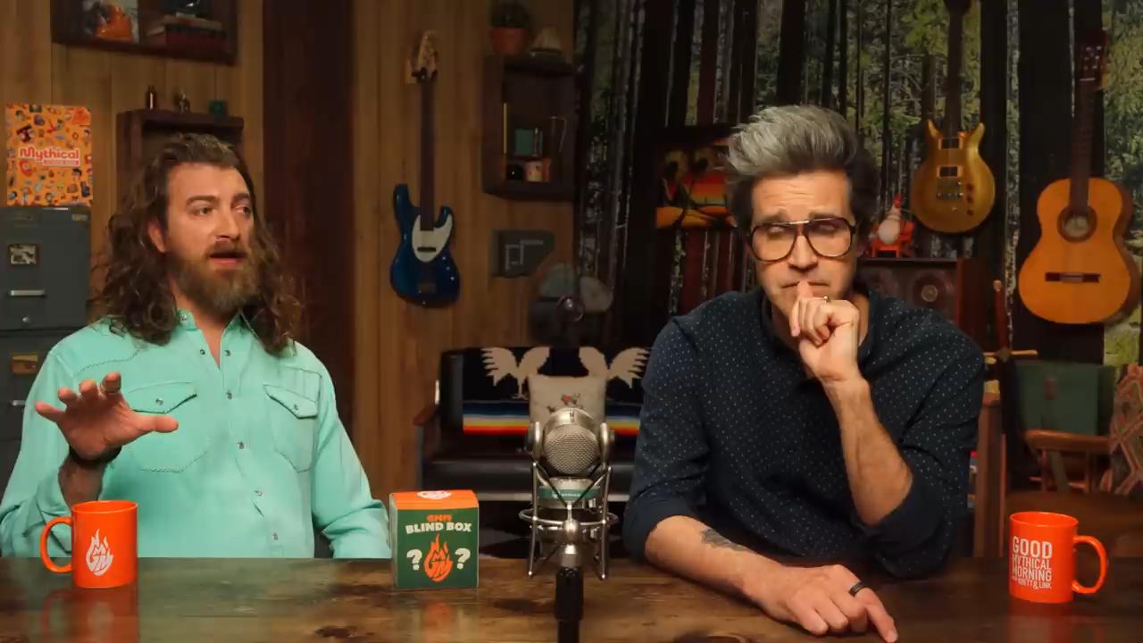 GMMore 2833: 100 Links vs. 1 Gorilla