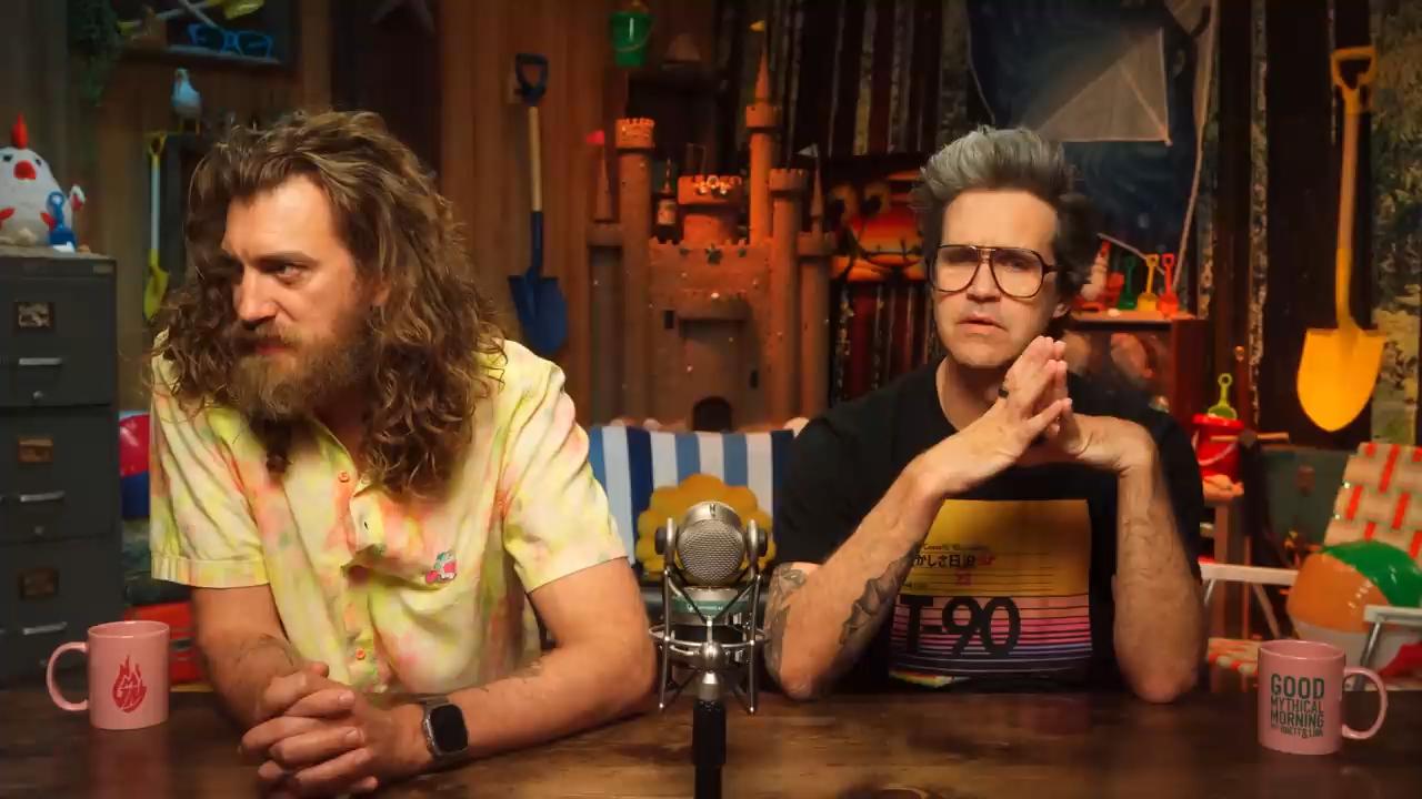 GMMore 2870: What Is #MomTok?
